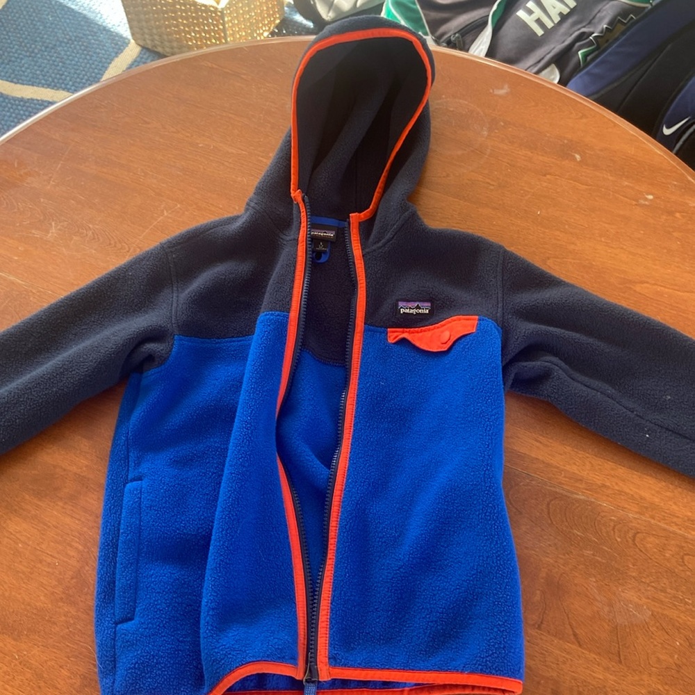Patagonia youth fleece zip up jacket.